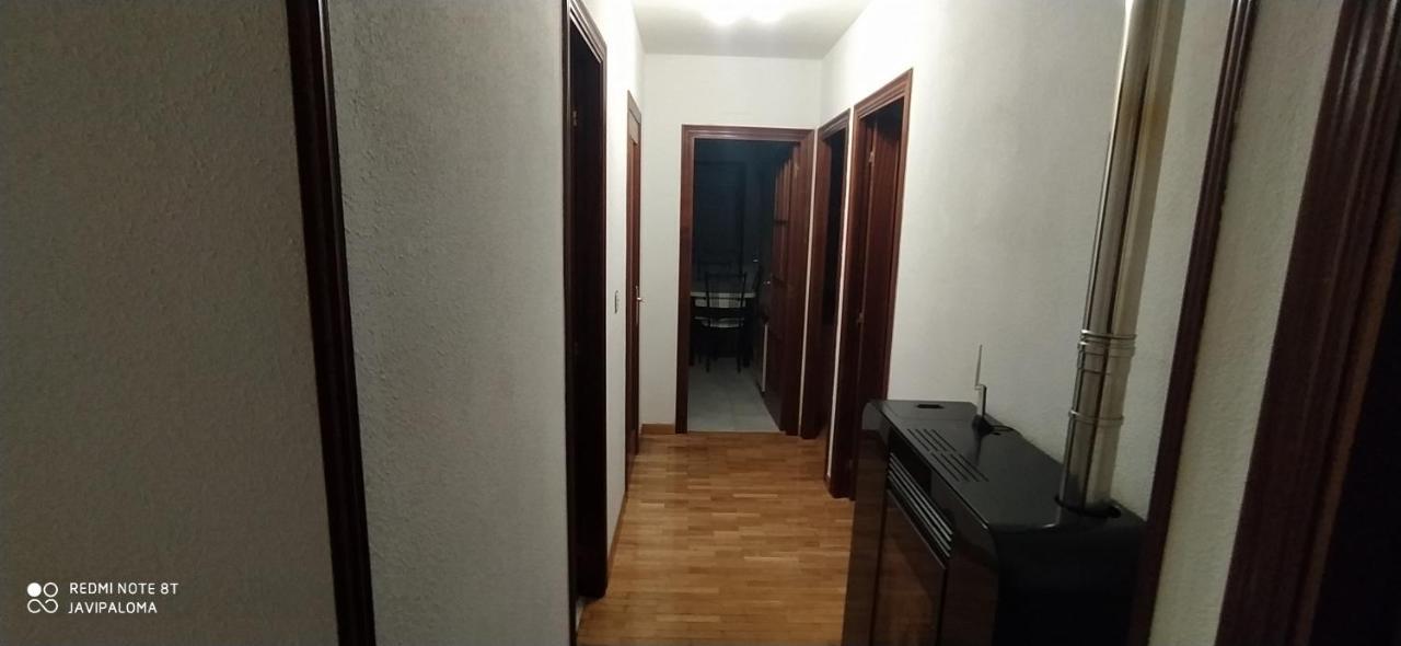 Apartamentos Xistra Cangas De Narcea Eksteriør billede