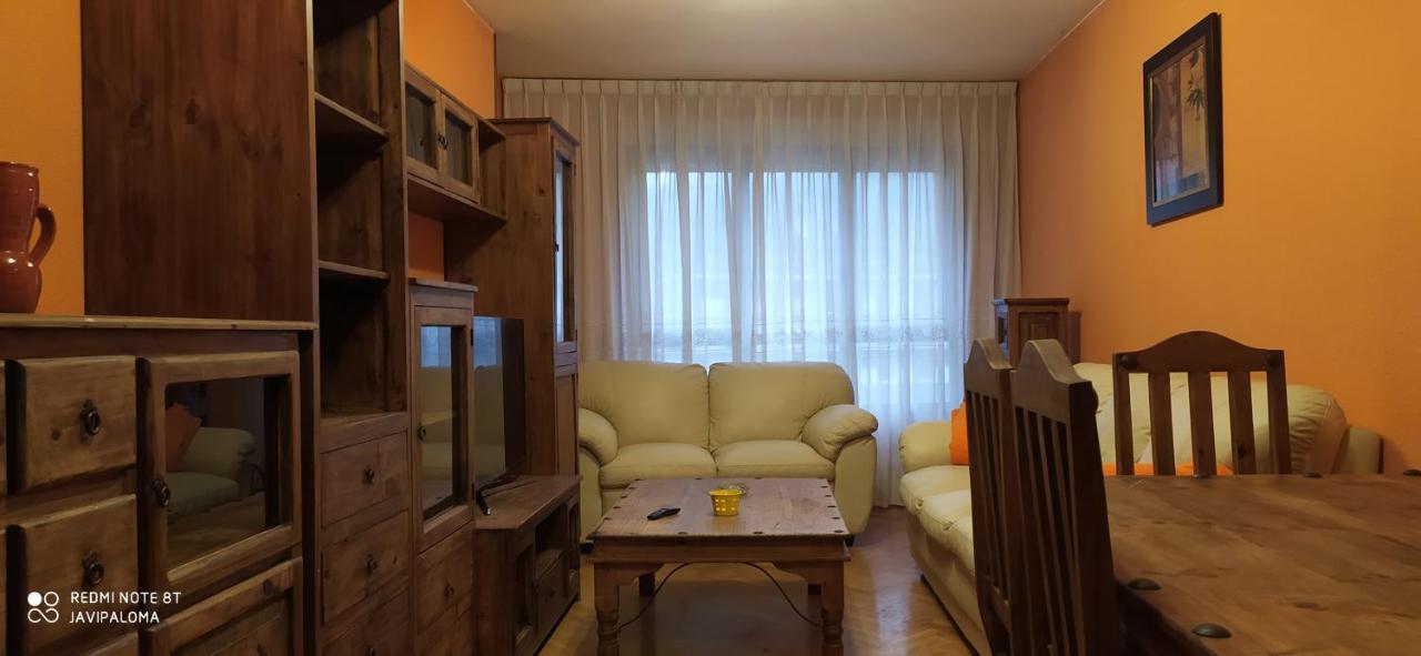 Apartamentos Xistra Cangas De Narcea Eksteriør billede